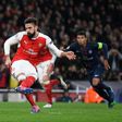 Arsenal's striker Olivier Giroud scores from the penalty spot on November 23, 2016