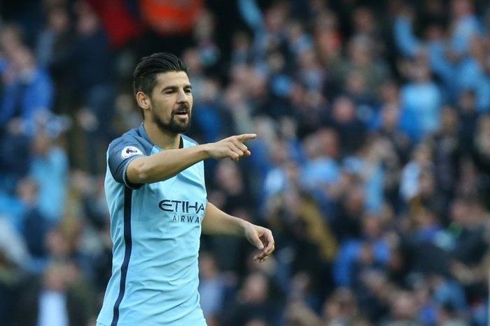 Nolito's header saved a point for a dominant Manchester City side as the Premier League leaders had two penalties saved