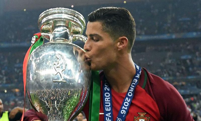 ___5487113___https:______static.pulse.com.gh___webservice___escenic___binary___5487113___2016___9___13___21___cristiano-ronaldo-cropped_9zjgghbqsfiq1f5j49l6wo96c_2