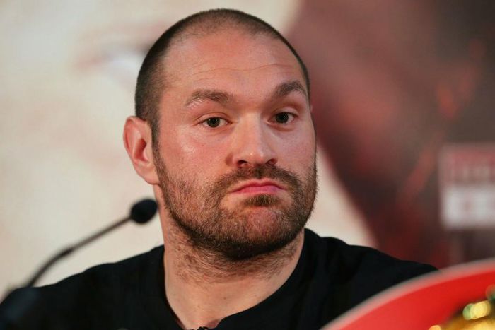 ___5529806___https:______static.pulse.com.gh___webservice___escenic___binary___5529806___2016___10___13___12___tyson-fury-cropped_fhz9jcv25rsz1jyqhvwp7xwxw