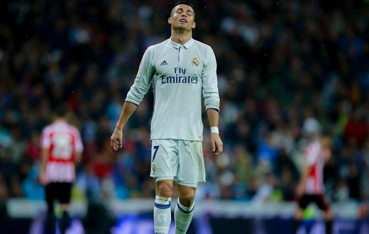 ___5647931___https:______static.pulse.com.gh___webservice___escenic___binary___5647931___2016___10___24___9___cristianoronaldo-cropped_flbzj3he8jwe10obo6qrstubg_1