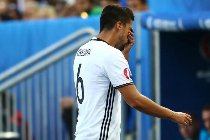 ___5224040___https:______static.pulse.com.gh___webservice___escenic___binary___5224040___2016___7___4___14___khedira-cropped_3lawkh57fjwe1ueamcyoly66o