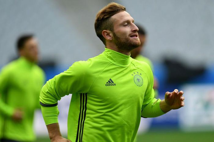 ___5429773___https:______static.pulse.com.gh___webservice___escenic___binary___5429773___2016___8___29___12___shkodranmustafi-cropped_9mn5d7k6z4pg1poj1e7vr90mx