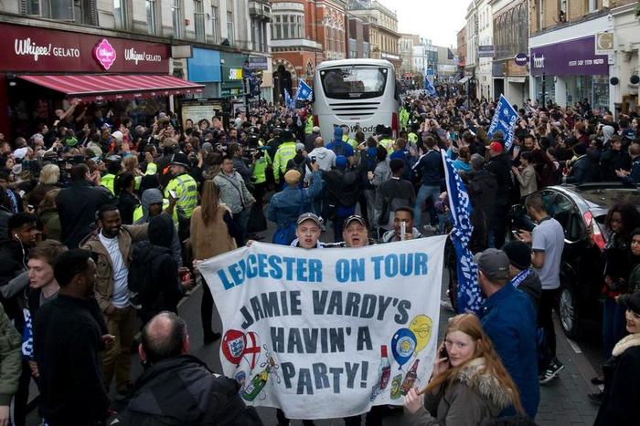 ___4997174___https:______static.pulse.com.gh___webservice___escenic___binary___4997174___2016___5___5___11___leicesterfans-cropped_lqpd9hb9yogn1krgg07t8cil1_1