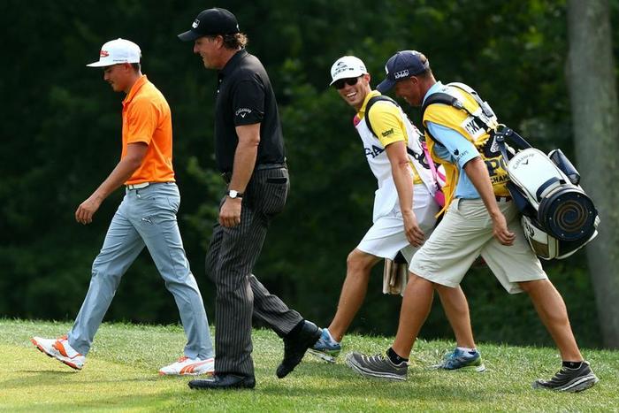 ___5149486___https:______static.pulse.com.gh___webservice___escenic___binary___5149486___2016___6___14___22___rickie-fowler-phil-mickelson_1l9nvr9t1giq51e8rkqqavq41a_2