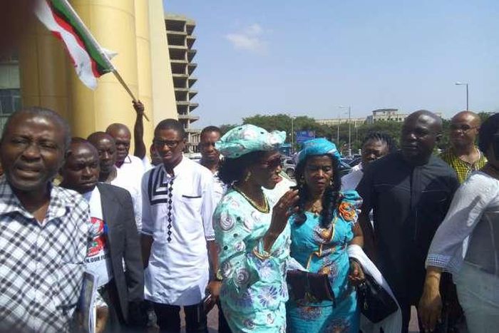 ___5725957___https:______static.pulse.com.gh___webservice___escenic___binary___5725957___2016___11___8___11___14793933-10211041473656687-1435300206-n