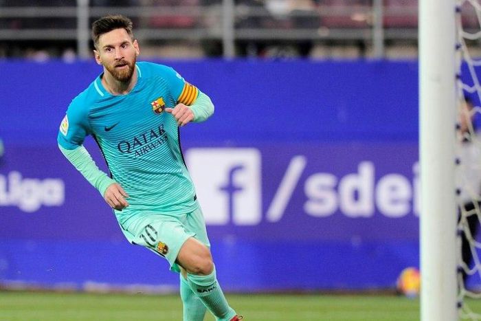 Barcelona's forward Lionel Messi celebrates after scoring his team's second goal during the Spanish league football match SD Eibar vs FC Barcelona at the Ipurua stadium in Eibar on January 22, 2017