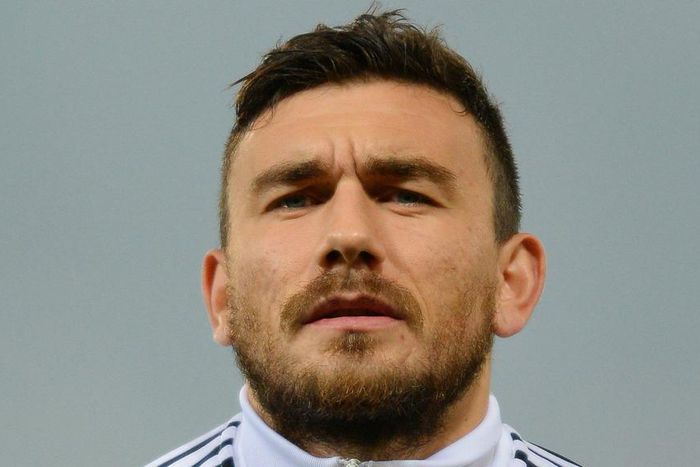 ___5455168___https:______static.pulse.com.gh___webservice___escenic___binary___5455168___2016___9___5___4___robertsnodgrass-cropped_1nhp7uotsmm1p1obvubkn69n8x_2