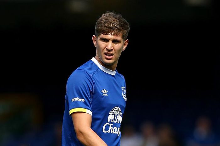 ___5527964___https:______static.pulse.com.gh___webservice___escenic___binary___5527964___2016___9___25___7___john-stones-everton-v-espanyol-pre-season-friendly-06082016_xnid4fot9f1p11rtbehlg7gfw