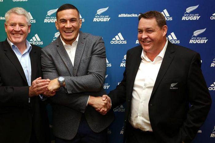___5098282___https:______static.pulse.com.gh___webservice___escenic___binary___5098282___2016___6___1___15___steve-tew-sonny-bill-williams-steve-hansen-cropped_18llonzyu5tms1646u7tan3nye_2