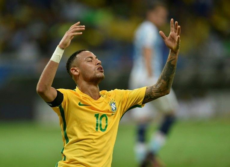 Brazil's Neymar celebrates after defeating Argentina 3-0 in their 2018 FIFA World Cup qualifier football match in Belo Horizonte, Brazil, on November 10, 2016