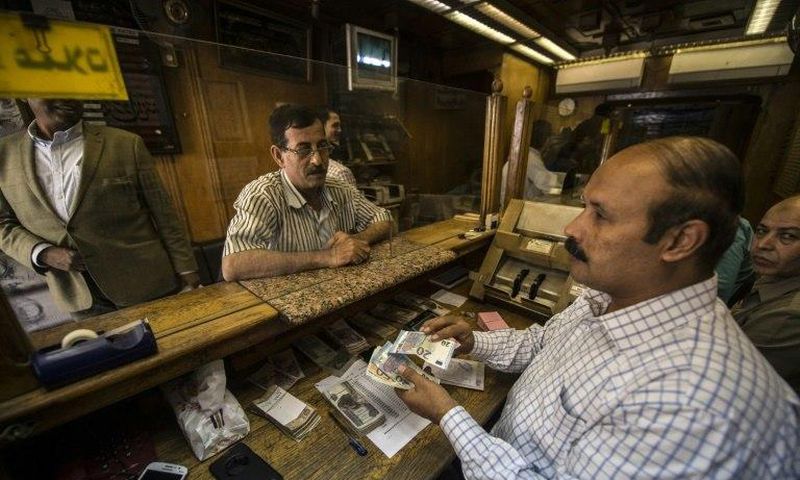 Egyptian authorities have battled high unemployment, inflation and a collapse in tourism income since 2011