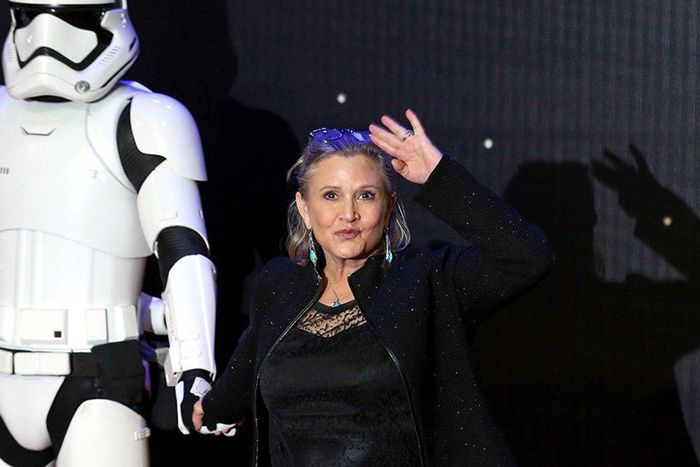 ___5971894___https:______static.pulse.com.gh___webservice___escenic___binary___5971894___2016___12___30___12___carrie-fisher