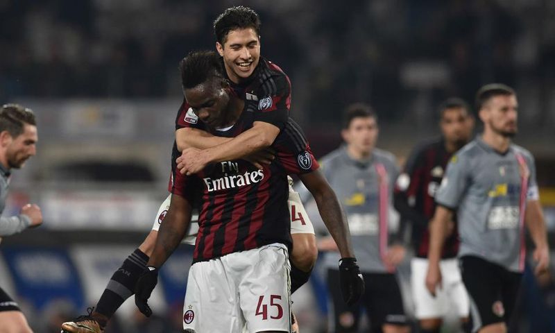 ___5059324___https:______static.pulse.com.gh___webservice___escenic___binary___5059324___2016___5___21___2___mario-balotelli-jose-mauri-cropped_1orisllw9011d1jk5fsy4a7qze