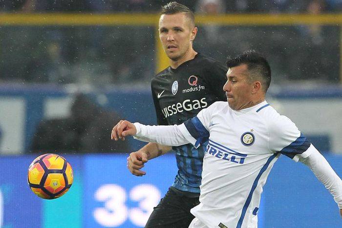 ___5652674___https:______static.pulse.com.gh___webservice___escenic___binary___5652674___2016___10___25___2___jasminkurticgarymedel-cropped_1mo29oxmsp8p81qhwj6gd2cmy1_1