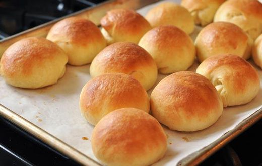 Dinner rolls