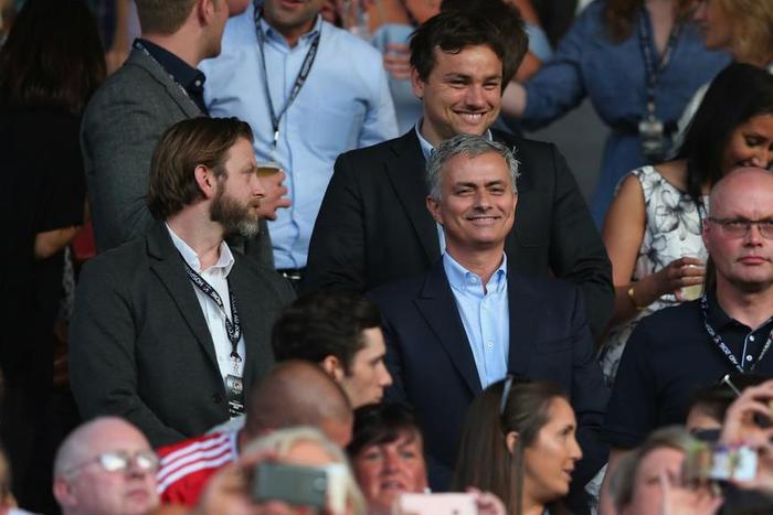 ___5116309___https:______static.pulse.com.gh___webservice___escenic___binary___5116309___2016___6___6___13___josemourinho-cropped_1hsyv1ln6cyi51bvzhubebnaju_1