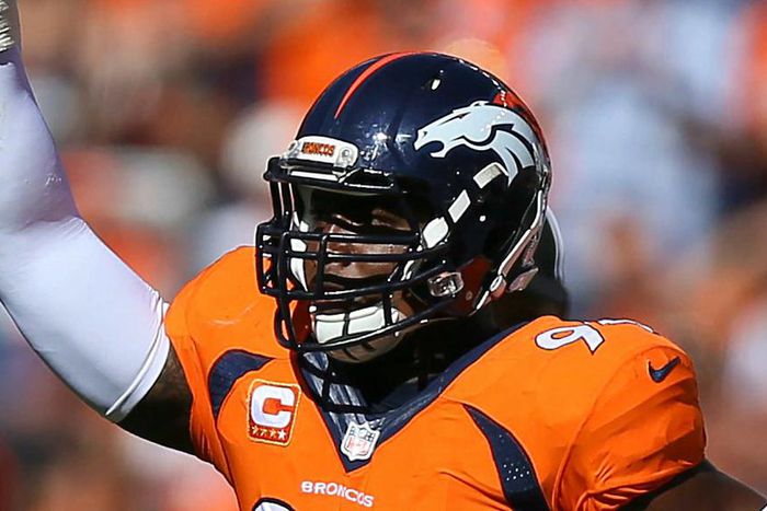 ___5505338___https:______static.pulse.com.gh___webservice___escenic___binary___5505338___2016___9___19___7___demarcus-ware-091816-usnews-getty-ftr_1f85m32t6pe9o1xbxdxso1mjcs