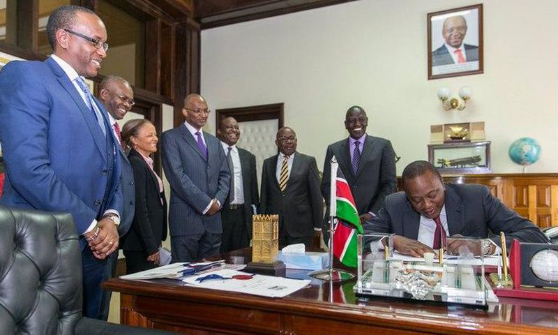 Kenya's president signs bill seeking to reduce lending rate