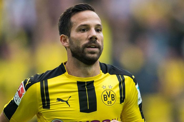 ___5507371___https:______static.pulse.com.gh___webservice___escenic___binary___5507371___2016___9___19___17___gonzalo-castro-cropped_4dcaehhyb46i1lu4kaqmbreis