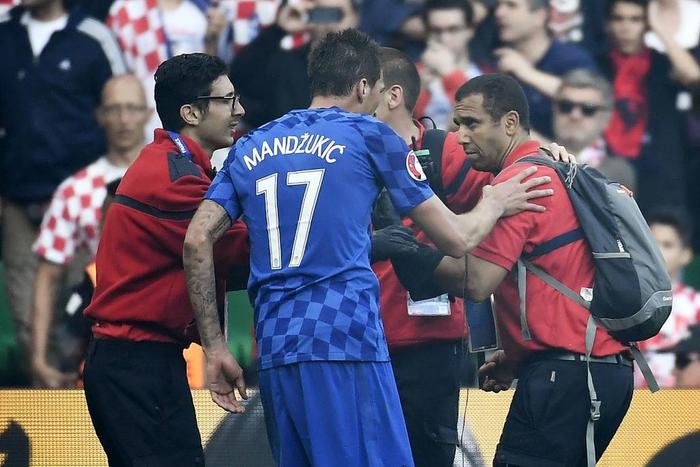 ___5163679___https:______static.pulse.com.gh___webservice___escenic___binary___5163679___2016___6___18___0___mario-mandzukic-cropped_k9yzhnqpjyhs1lahgloqk3cjt_2