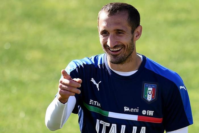 ___5156737___https:______static.pulse.com.gh___webservice___escenic___binary___5156737___2016___6___16___17___giorgio-chiellini-cropped_13ie3cj8yfg0h1is5f8ft6prku_2