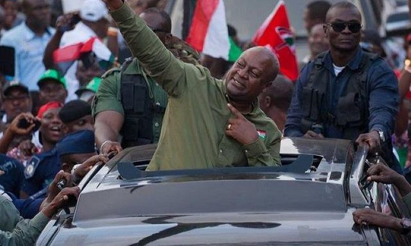 ___5820001___https:______static.pulse.com.gh___webservice___escenic___binary___5820001___2016___11___28___11___PHOTOS-President-Mahama-campaign-continues-in-Accra