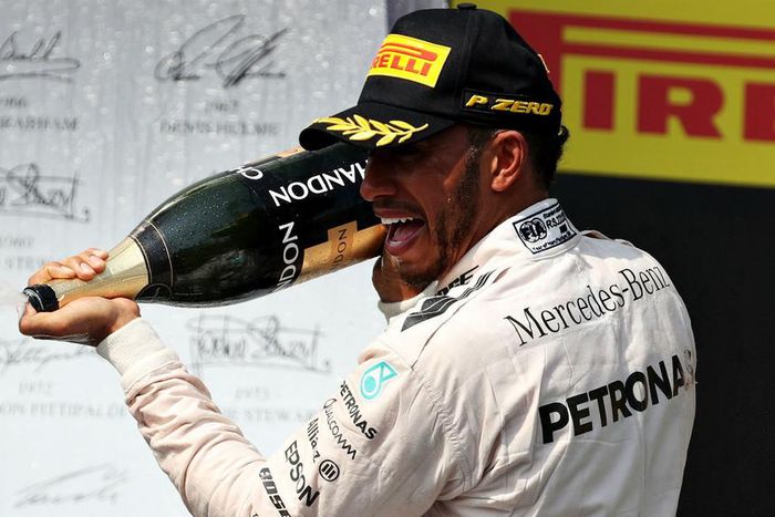 ___5312826___https:______static.pulse.com.gh___webservice___escenic___binary___5312826___2016___7___27___16___lewis-hamilton-cropped_1gejzakgp6zqn1ivapo1ybensd