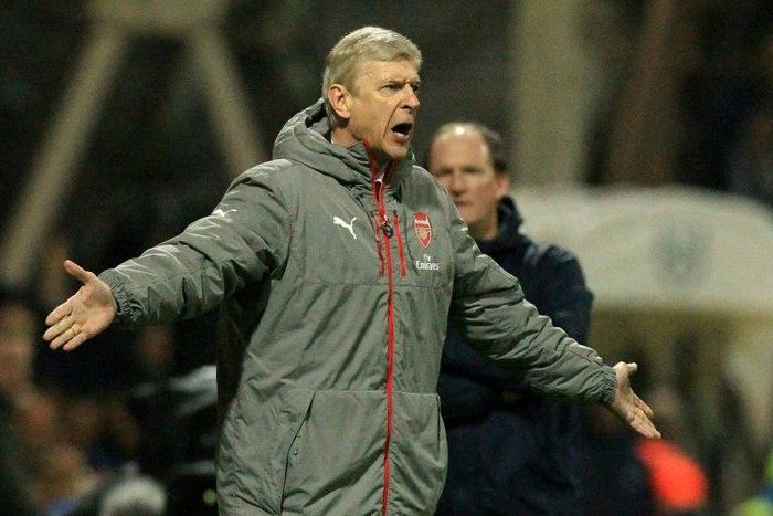 Manchester United manager Jose Mourinho plans to keep close watch on how the Football Association deals with Arsenal manager Arsene Wenger's (pictured) misconduct charge