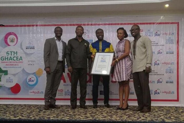 ___5588584___https:______static.pulse.com.gh___webservice___escenic___binary___5588584___2016___10___10___17___MTN+TEAM+RECEIVING+CITATION+FOR+CSR+TELECOM+COMPANY+OF+THE+YEAR