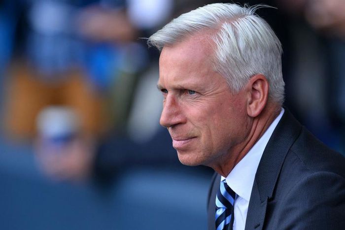 ___5401185___https:______static.pulse.com.gh___webservice___escenic___binary___5401185___2016___8___20___22___pardew-cropped_1flokrb24ssb11iwb4989g6otj