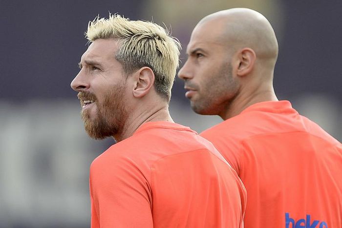 ___5384573___https:______static.pulse.com.gh___webservice___escenic___binary___5384573___2016___8___16___16___lionelmessijaviermascherano-cropped_1pk36ro0ctd4p11c4rviuiz5i7_2