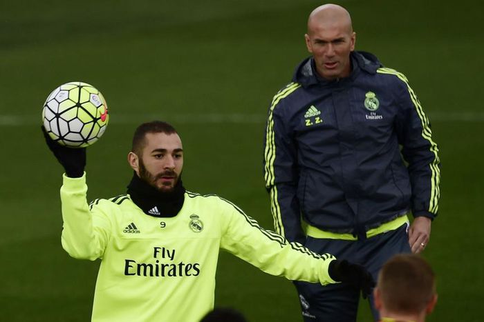 ___5619138___https:______static.pulse.com.gh___webservice___escenic___binary___5619138___2016___10___17___17___karimbenzemazinedinezidane-cropped_1rgnb52g97mec144q8k4jqrixt_1