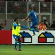 Brazil's Gabriel Jesus (R) celebrates with Willian after scoring against Peru during their 2018 FIFA World Cup qualifier football match on November 15, 2016