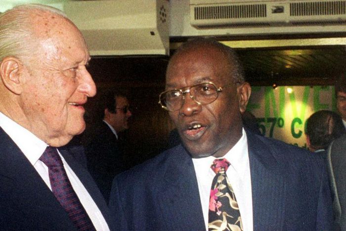 ___5386509___https:______static.pulse.com.gh___webservice___escenic___binary___5386509___2016___8___17___3___joaohavelangejackwarner-cropped_np8fntfcamto1o37qjffe51ux_1