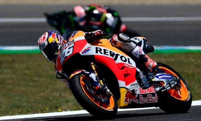 Honda's Dani Pedrosa takes a curve during a practice session for the Spanish Grand Prix in Jerez