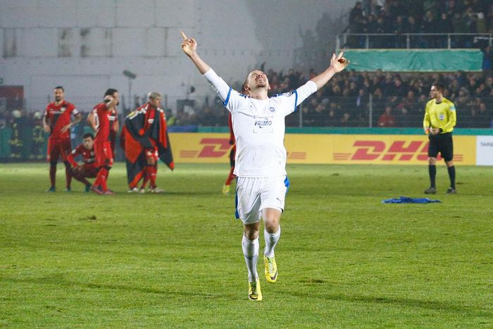 ___5658330___https:______static.pulse.com.gh___webservice___escenic___binary___5658330___2016___10___26___4___lotte-cropped_1dxhyzb13836q1h97ckb50g9xe_1