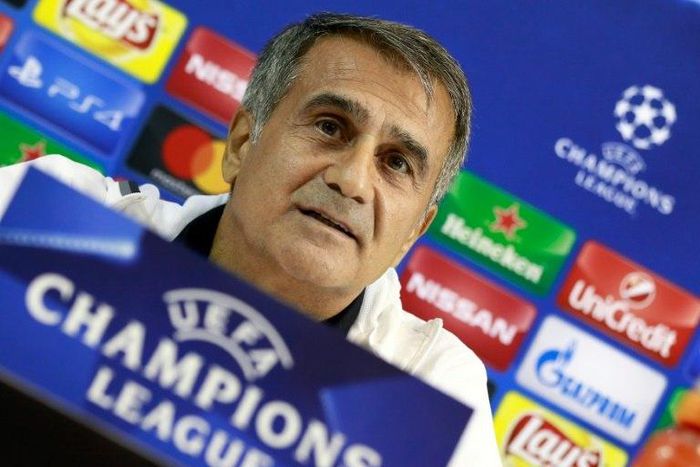 Besiktas' Turkish coach Senol Gunes looks on during a press conference at the San Paolo Stadium in Naples on October 18 2016, on the eve of the UEFA Champions League football match SSC Napoli vs Besiktas JK