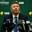 Former wicketkeeping great Rod Marsh quit amid recriminations about poorly performing Australia