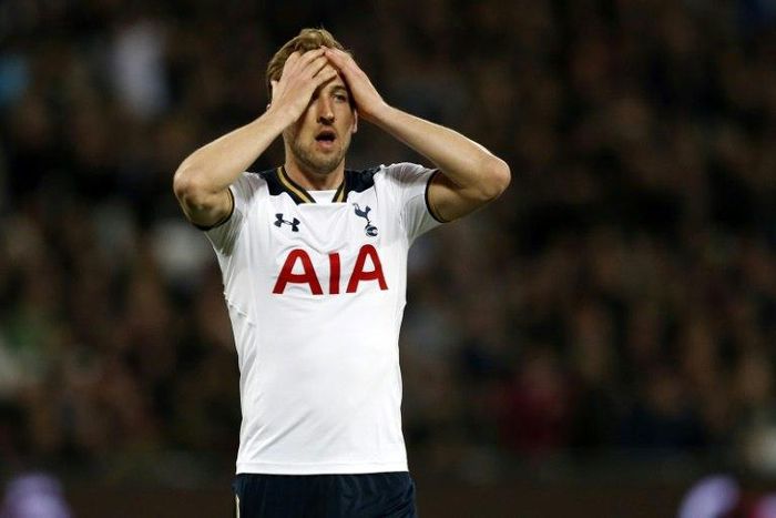 Tottenham Hotspur's Harry Kane reacts after missing a chance against West Ham at The London Stadium