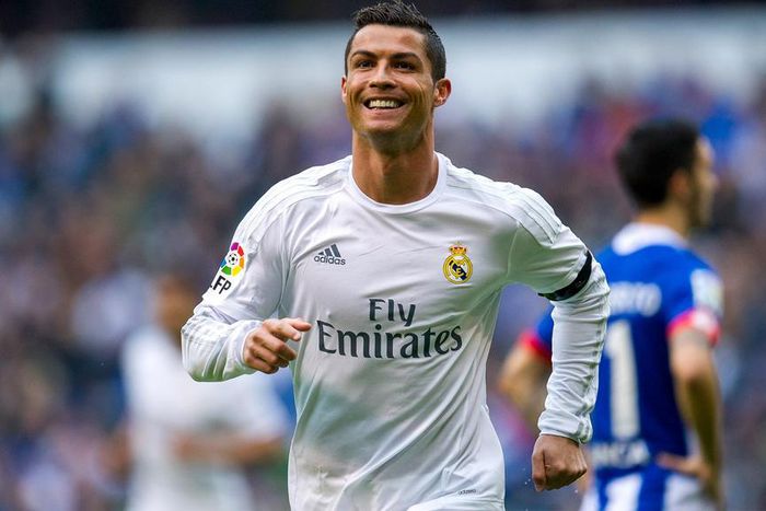 ___5068510___https:______static.pulse.com.gh___webservice___escenic___binary___5068510___2016___5___24___7___cristianoronaldo-cropped_jllz5qqll0lk1swkwtv9fee2r_2