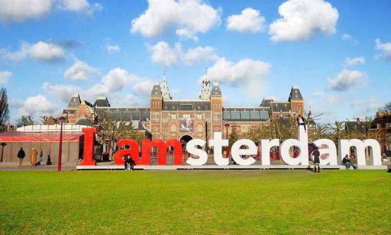___5388522___https:______static.pulse.com.gh___webservice___escenic___binary___5388522___2016___8___17___12___1024x480xarrangement-iamsterdam-hotels-amsterdam-1024x480.jpg.pagespeed.ic.x7S2BCgoMM