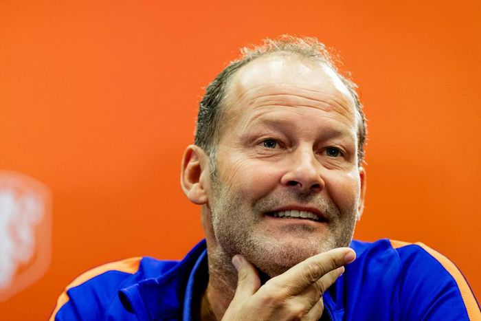 ___5446638___https:______static.pulse.com.gh___webservice___escenic___binary___5446638___2016___9___2___5___blind-cropped_sqf859skcku91t4yf62k6zrhn_2