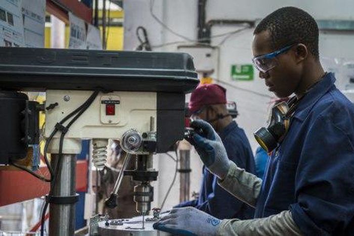 ___5896863___https:______static.pulse.com.gh___webservice___escenic___binary___5896863___2016___12___14___16___tumblr_inline_ohwnvznxmb1sgr685_500