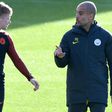 ___5636792___https:______static.pulse.com.gh___webservice___escenic___binary___5636792___2016___10___21___13___kevin-de-bruyne-pep-guardiola-cropped_1ba5arr9eat5s1k0slkeznpkr5_1