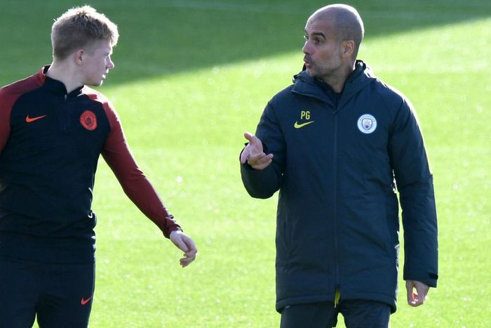 ___5636792___https:______static.pulse.com.gh___webservice___escenic___binary___5636792___2016___10___21___13___kevin-de-bruyne-pep-guardiola-cropped_1ba5arr9eat5s1k0slkeznpkr5_1