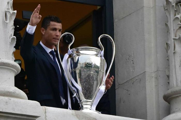 ___5109900___https:______static.pulse.com.gh___webservice___escenic___binary___5109900___2016___6___3___18___cristianoronaldo-cropped_z8hgc4mg18671od9yhekub4zc_2