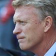 Sunderland's Scottish manager David Moyes waits for kick off of the English Premier League football match between Sunderland and Arsenal in October 2016