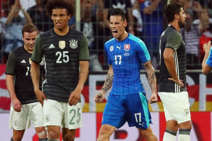 ___5088674___https:______static.pulse.com.gh___webservice___escenic___binary___5088674___2016___5___30___0___hamsik-cropped_guf4h2xch75t1sqmj4olcefxd