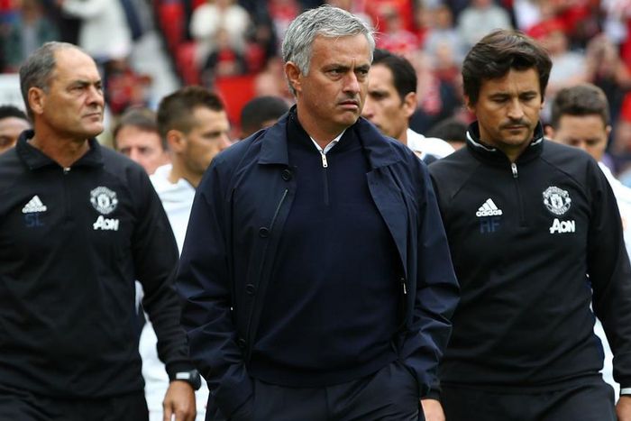 ___5477744___https:______static.pulse.com.gh___webservice___escenic___binary___5477744___2016___9___10___20___josemourinho-cropped_1f3ydx7hw71tm18abb2prqktky_2